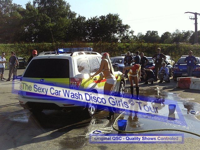 sexy car wash impreza_0000017.JPG